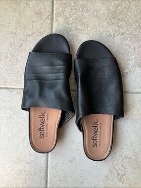 SoftWalk Black Wide Leather Slide Sandals